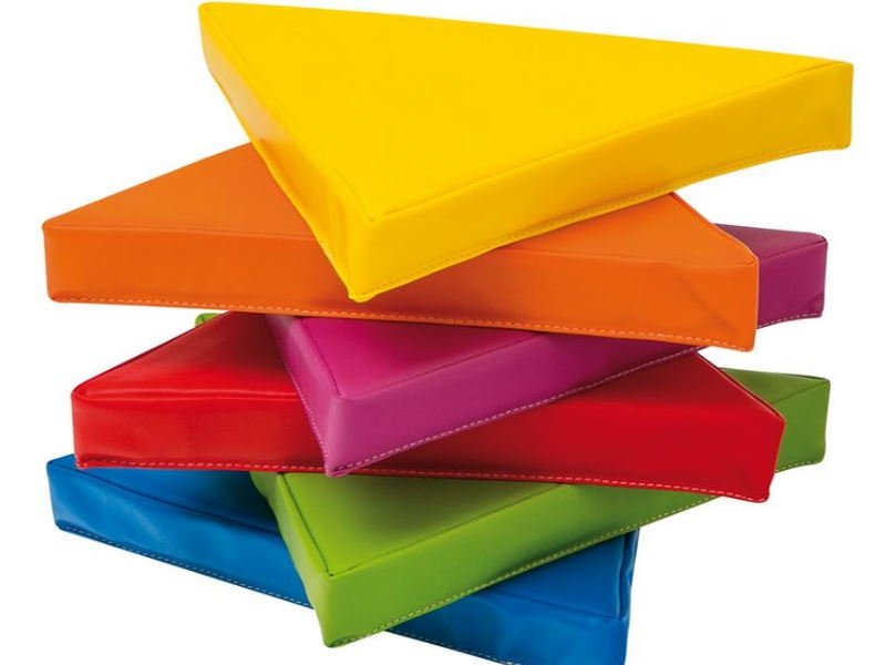 Sedáky a vankúše na mieru