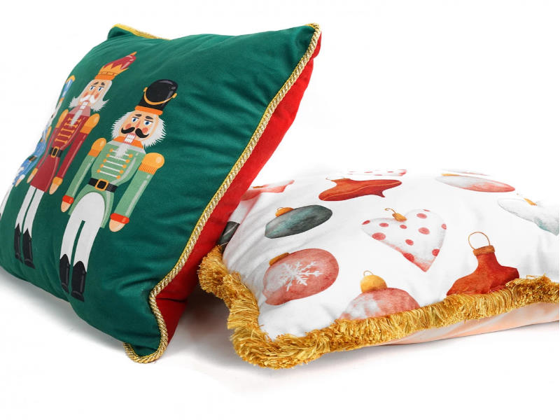 SOFT VELVET Vankúšový panel - vianočné vzory – Obrázok 2